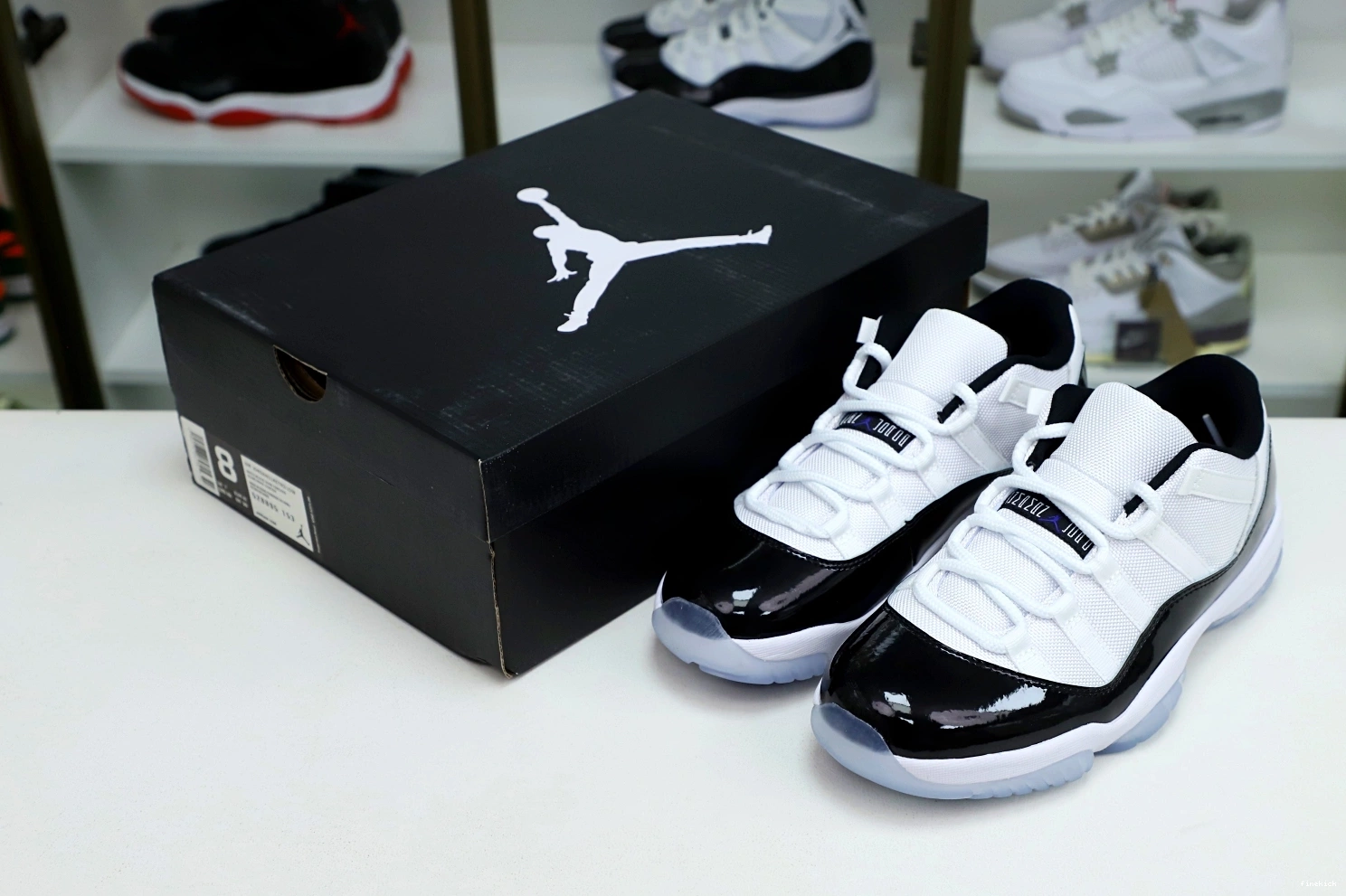 CONCORD RETRO LOW AIR JORDAN 11 0729
